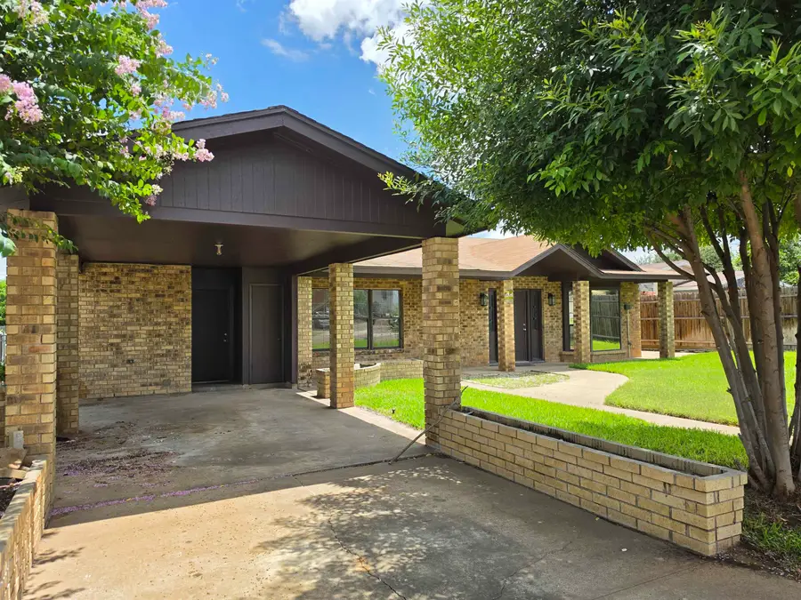 2915 E Elm St, Laredo, TX 78012-2666 - #3