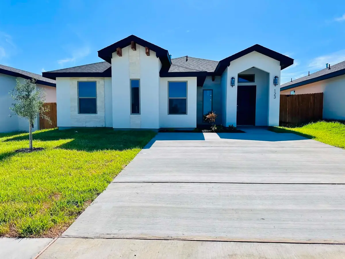 123 Faith Dr., Laredo, TX 78043 - #1