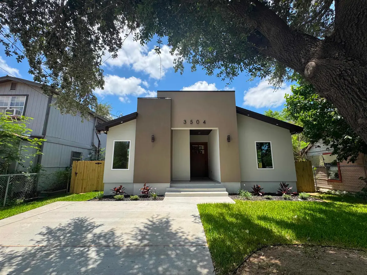 3504 San Agustin Ave, Laredo, TX 78041 - #1
