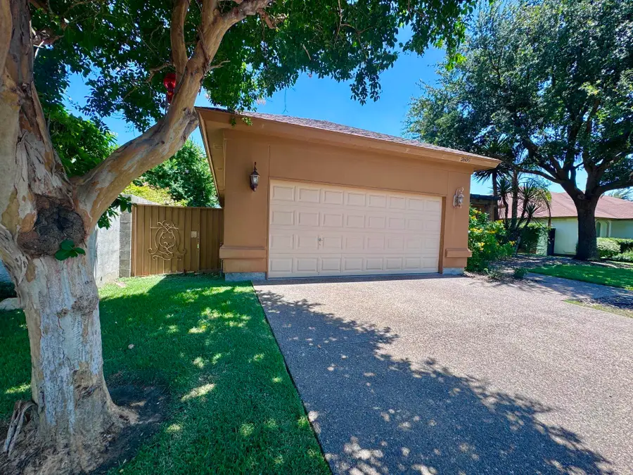 2609 Chardonnay Dr, Laredo, TX 78045 - #2