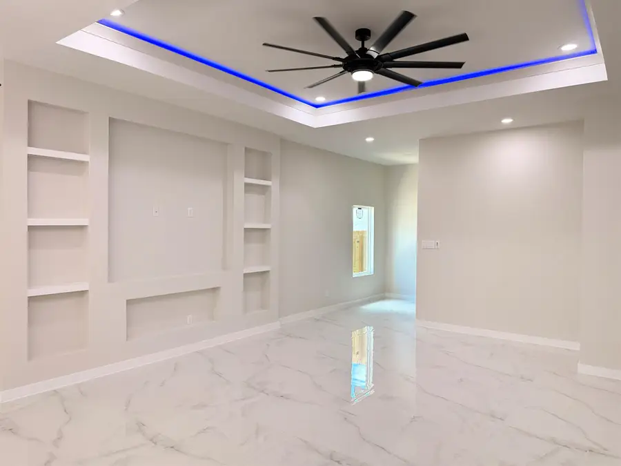 5416 Raven Dr., Laredo, TX 78046 - #3