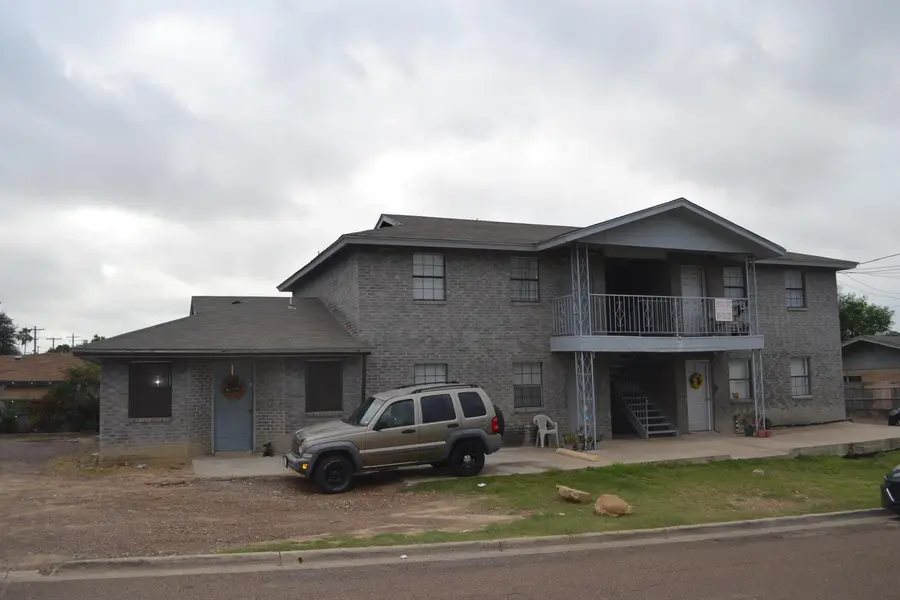 801 OKane St, Laredo, TX 78040 - #2