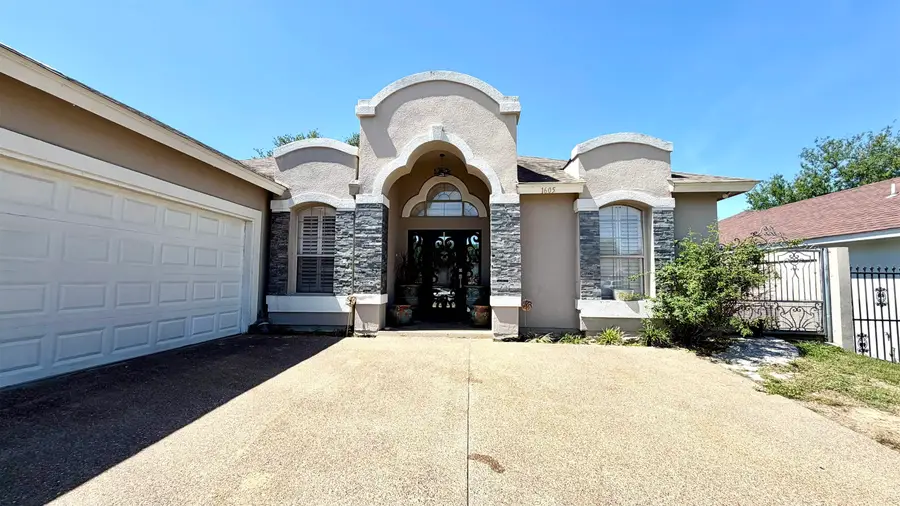 1605 Whitewood Dr, Laredo, TX 78045 - #3