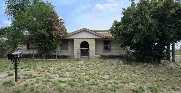 2409 Ugarte St, Laredo, TX 78041-3960