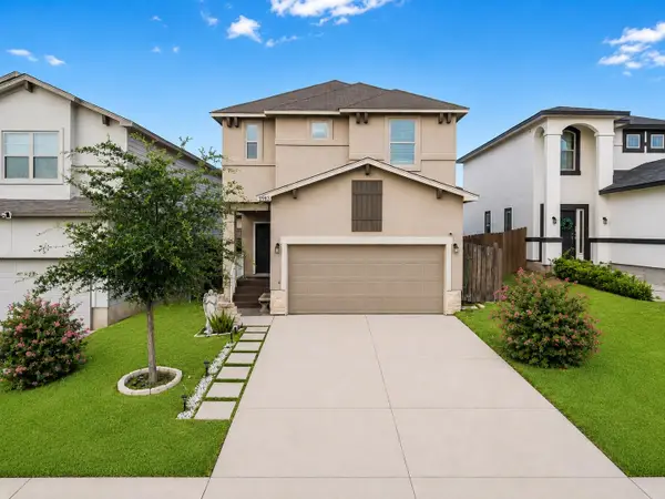 9983 Inmaculada Ln, Laredo, TX 78045-4255