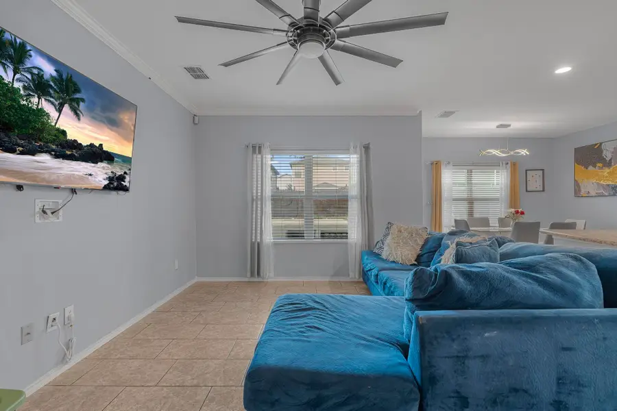 9983 Inmaculada Ln, Laredo, TX 78045-4255 - #3