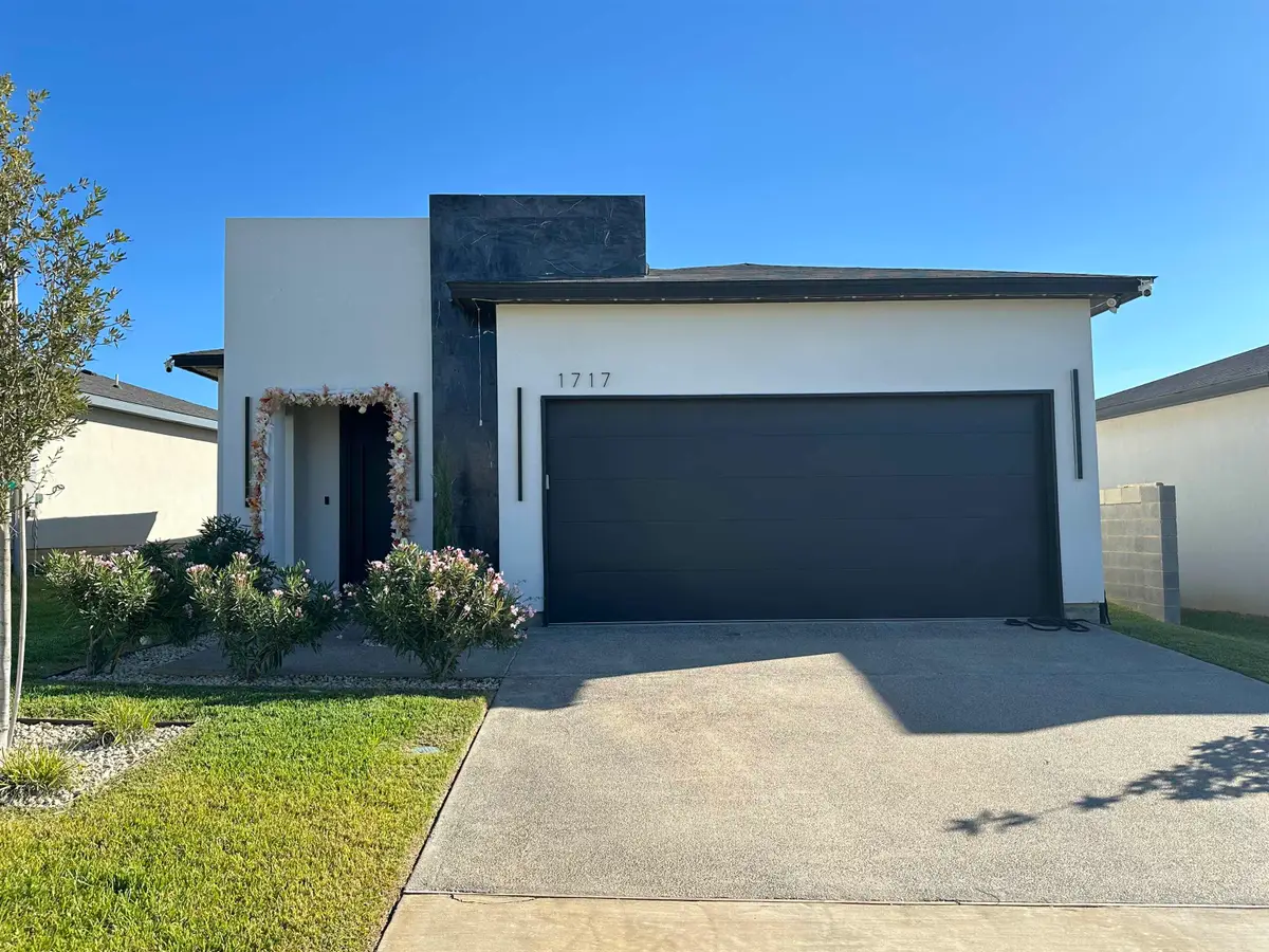 1717 Cordova Dr., Laredo, TX 78046 - #1