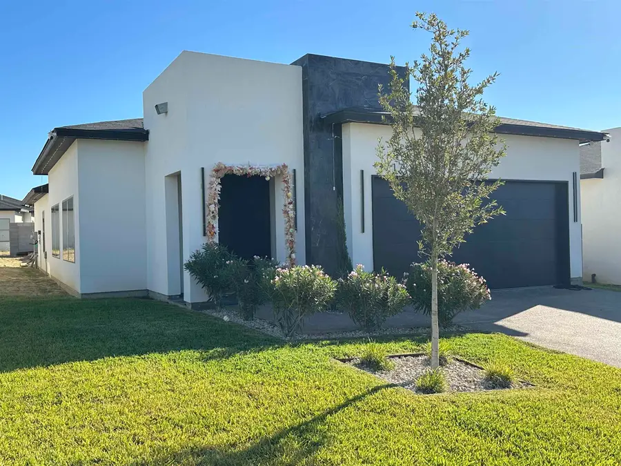 1717 Cordova Dr., Laredo, TX 78046 - #2