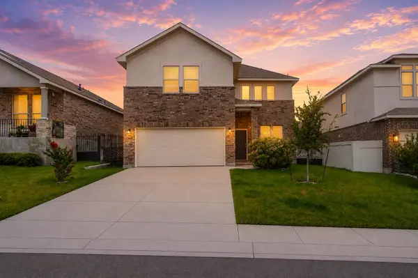 1506 Sombras Dr, Laredo, TX 78045