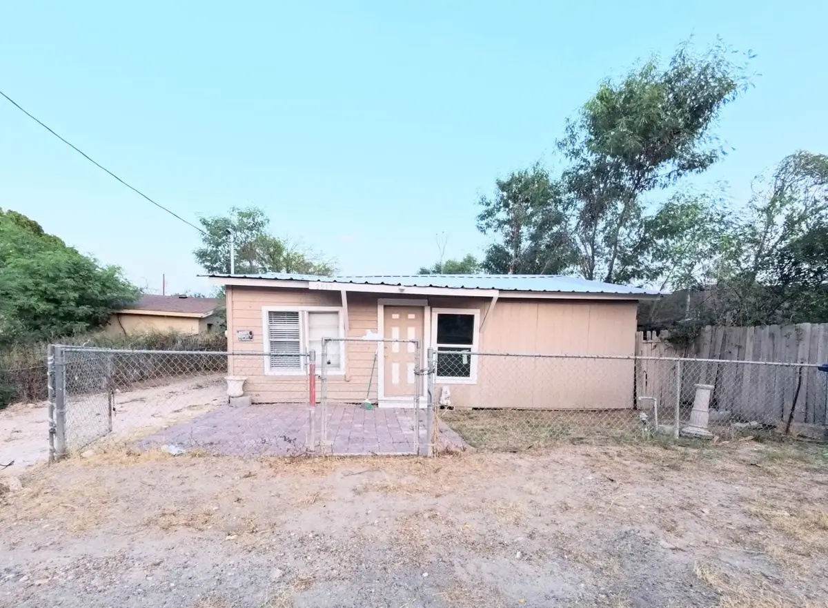 2517 Santa Rita Ave, Laredo, TX 78040 - #1