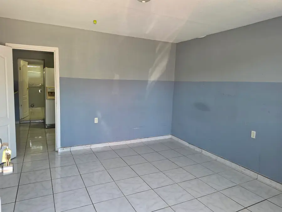 120 Guadalupe St, Laredo, TX 78040 - #3