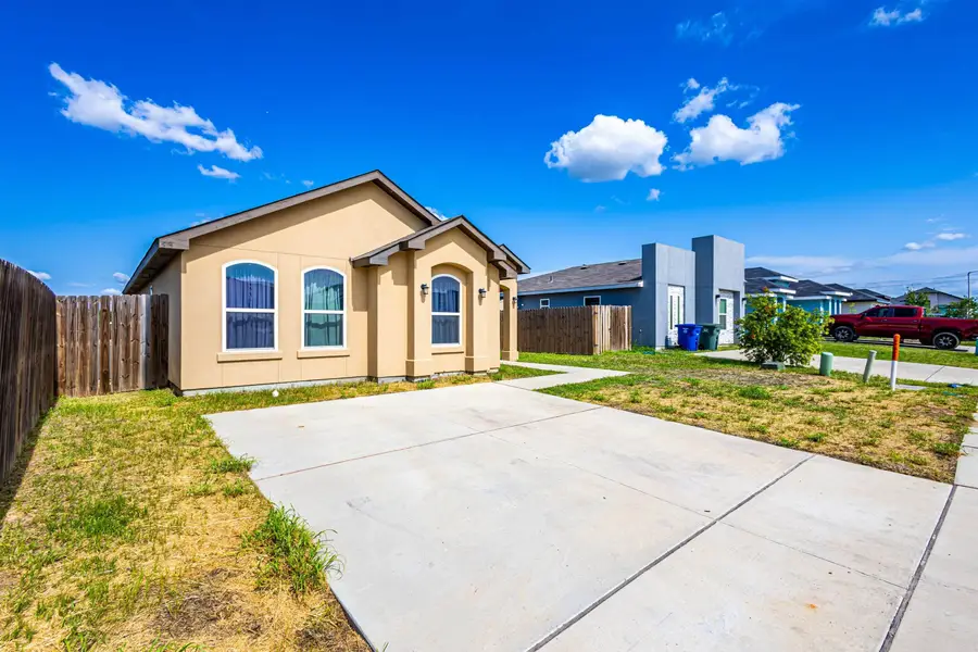 513 Graneros Ave., Laredo, TX 78046 - #2