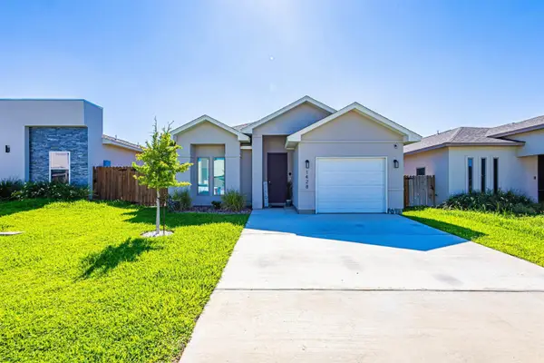 1428 Los Estribos Dr., Laredo, TX 78046