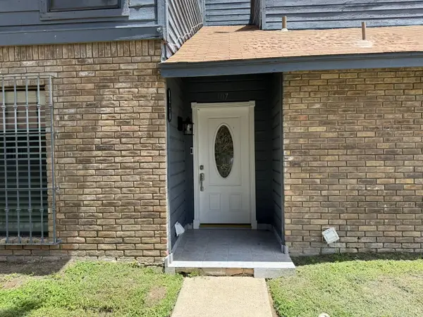 201 E Del Mar Blvd, Laredo, TX 78041
