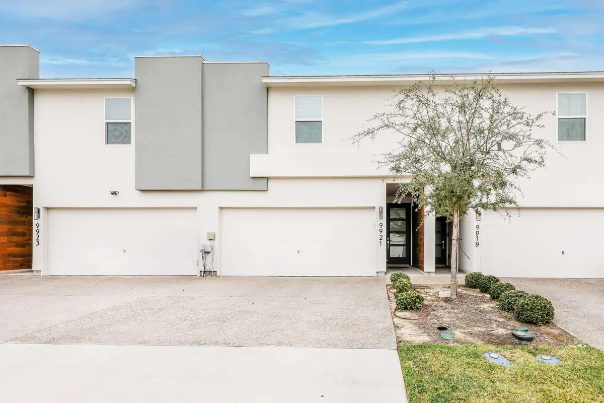 9921 Borna, Laredo, TX 78045 - #1