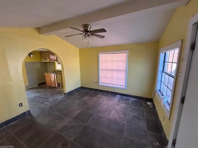 315 W San Pedro St, Laredo, TX 78041 - #2