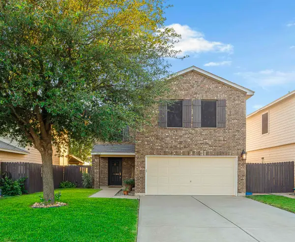 1513 Ann Harbor St, Laredo, TX 78045