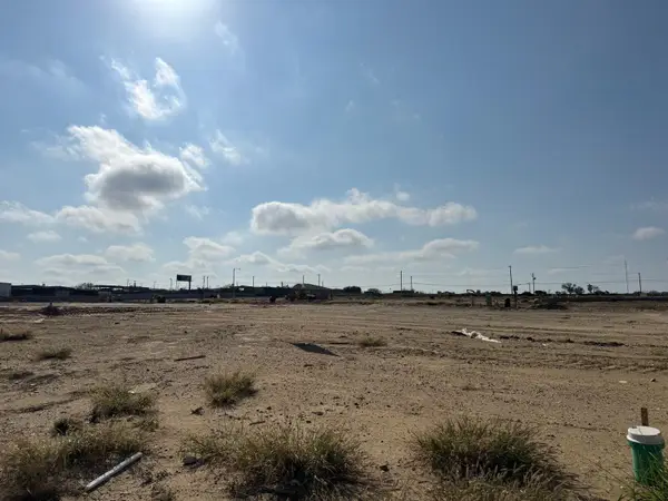 5903 Tavo Dr., Laredo, TX 78043