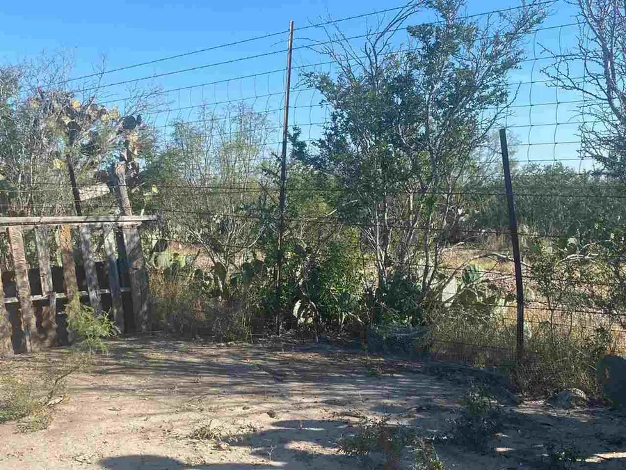 ABST 2156 SUR Las Pilas Rd., Laredo, TX 78043 - #3