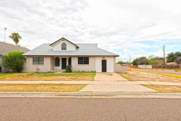 102 St Pierre Ln, Laredo, TX 78045