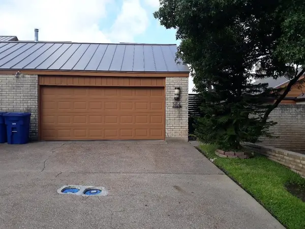 106 Martingale Ln, LAREDO, TX 78041