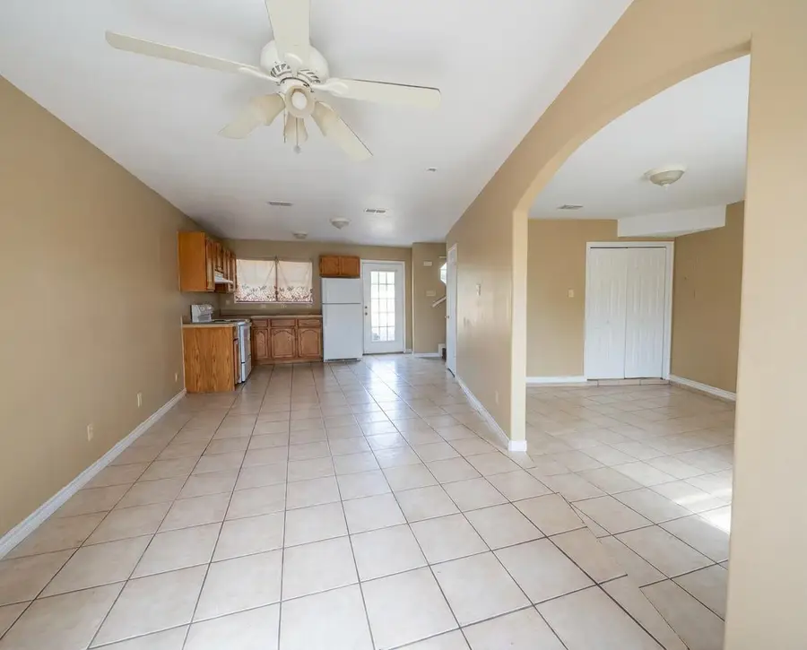 312 Begona Ct, Laredo, TX 78046 - #2