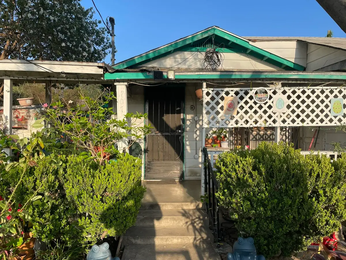 707 Sanders Ave, Laredo, TX 78040 - #1