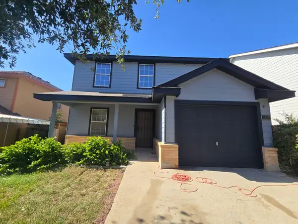 2424 Alegria St, Laredo, TX 78046