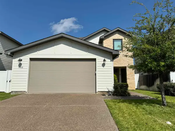 1322 Sambar Lp, Laredo, TX 78045