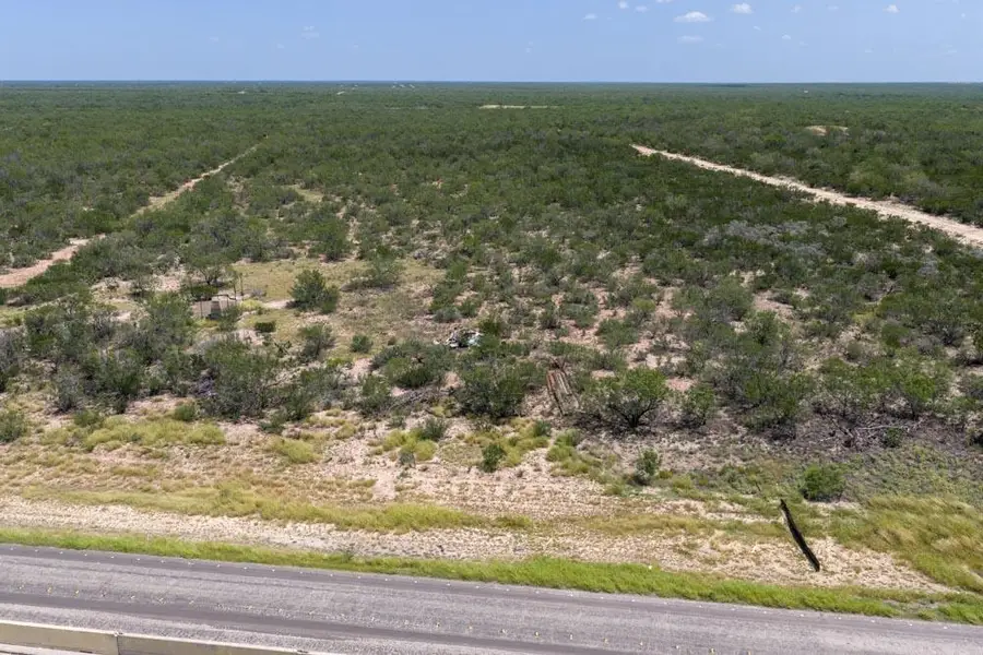 3524 SH 44, Encinal, TX 78019 - #3