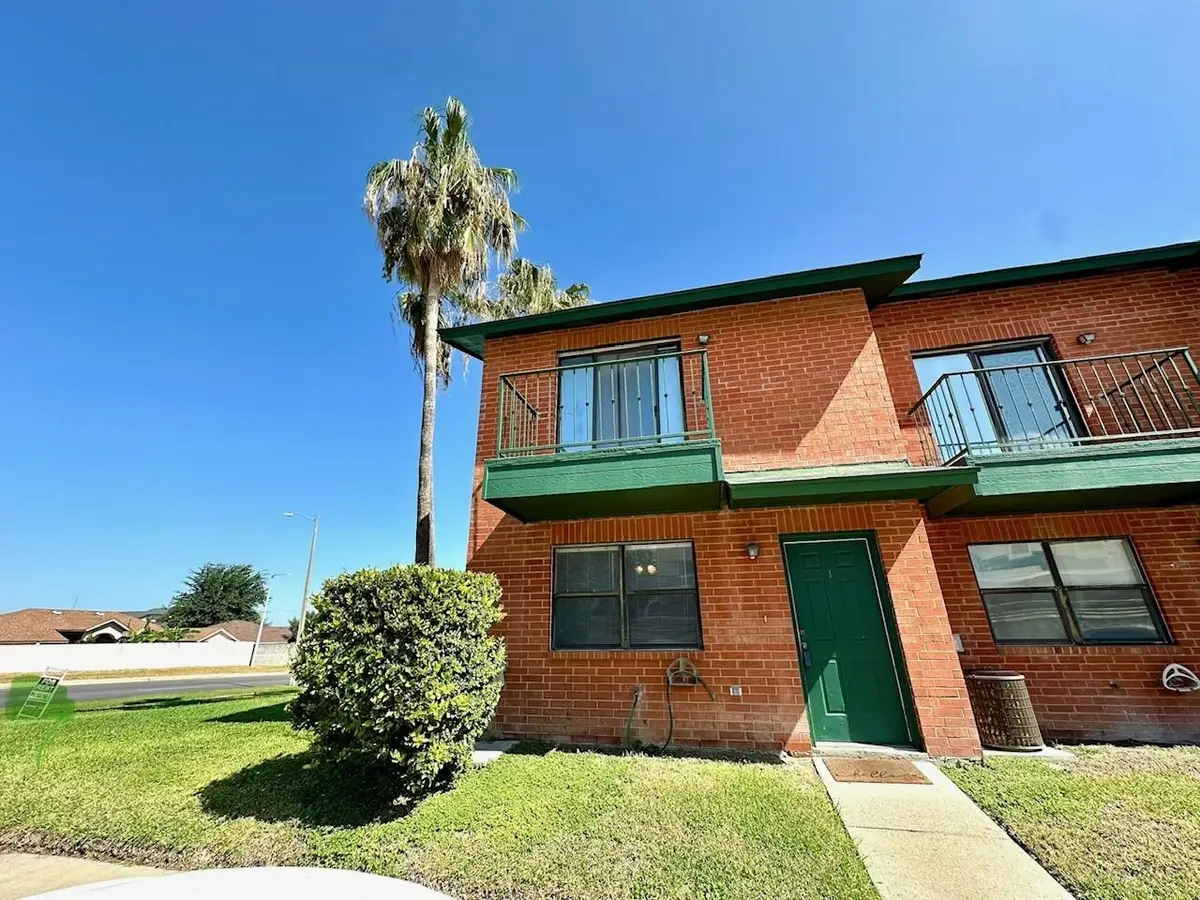 8915 McPherson Rd, Laredo, TX 78045 - #1