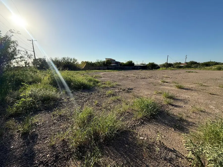 2315 Powerline Dr., Laredo, TX 78041 - #2