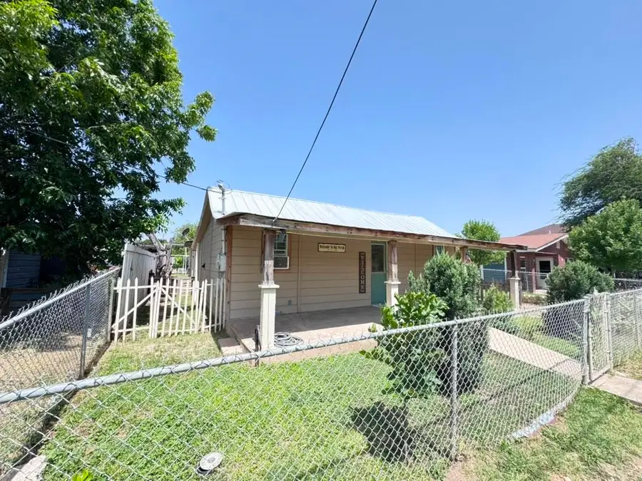 2804 Main Ave, Laredo, TX 78040 - #2