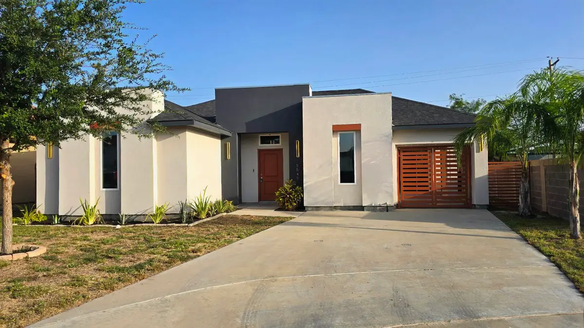 5545 Portugal Lp, Laredo, TX 78046 - #1