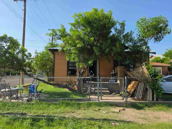 1120 Scott St, LAREDO, TX 78040