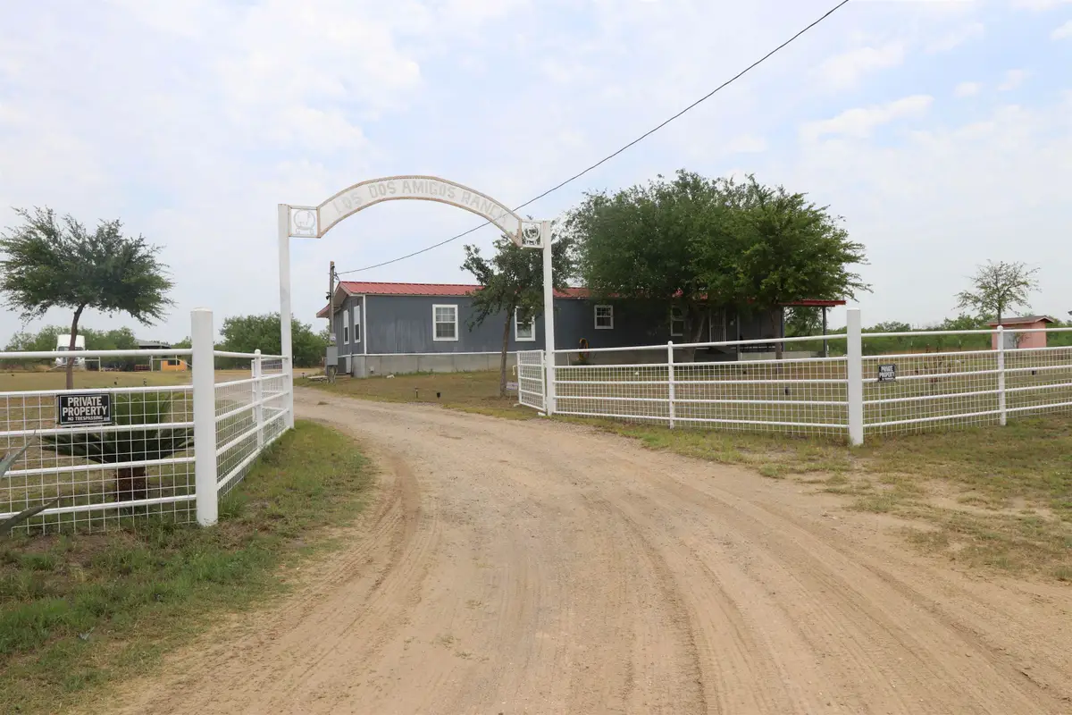 421 Appaloosa Rd, Laredo, TX 78045 - #1
