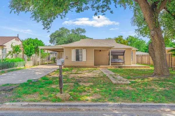 2012 Garfield St, LAREDO, TX 78043