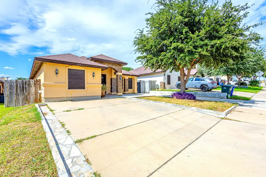 3720 Calle Alta Ct, Laredo, TX 78046 - #3