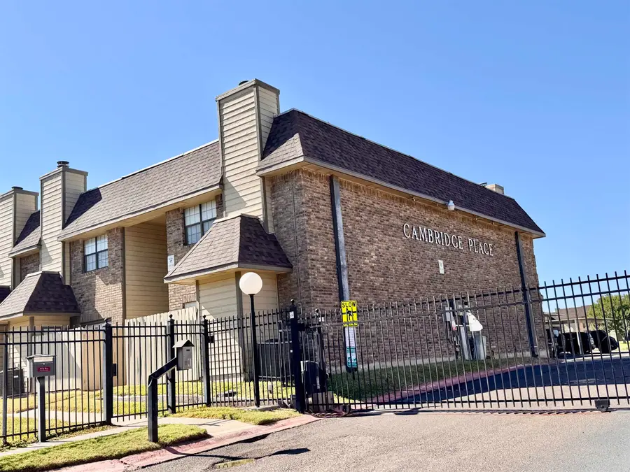 200 Martingale Ln, Laredo, TX 78041 - #2