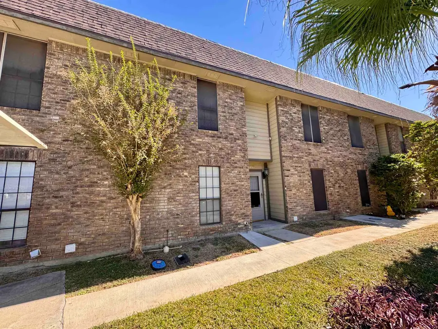 200 Martingale Ln, Laredo, TX 78041 - #3