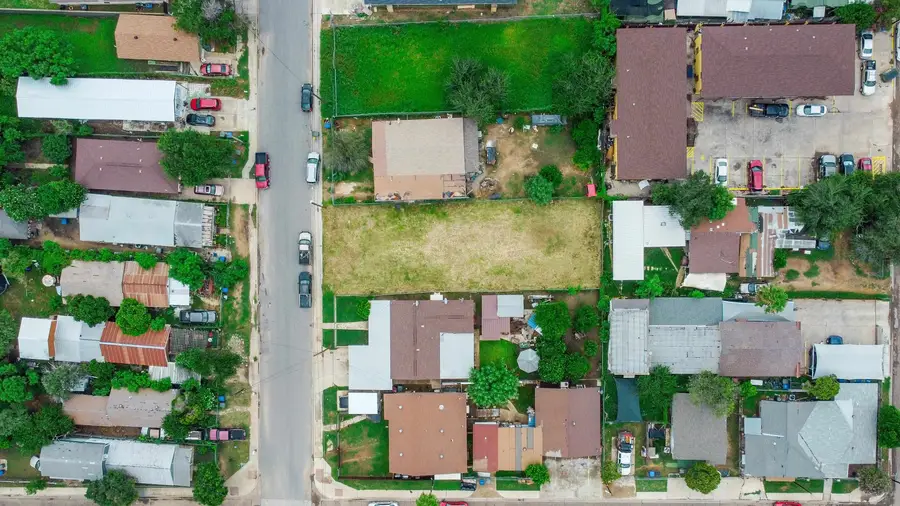 214 San Pedro St, Laredo, TX 78041 - #3