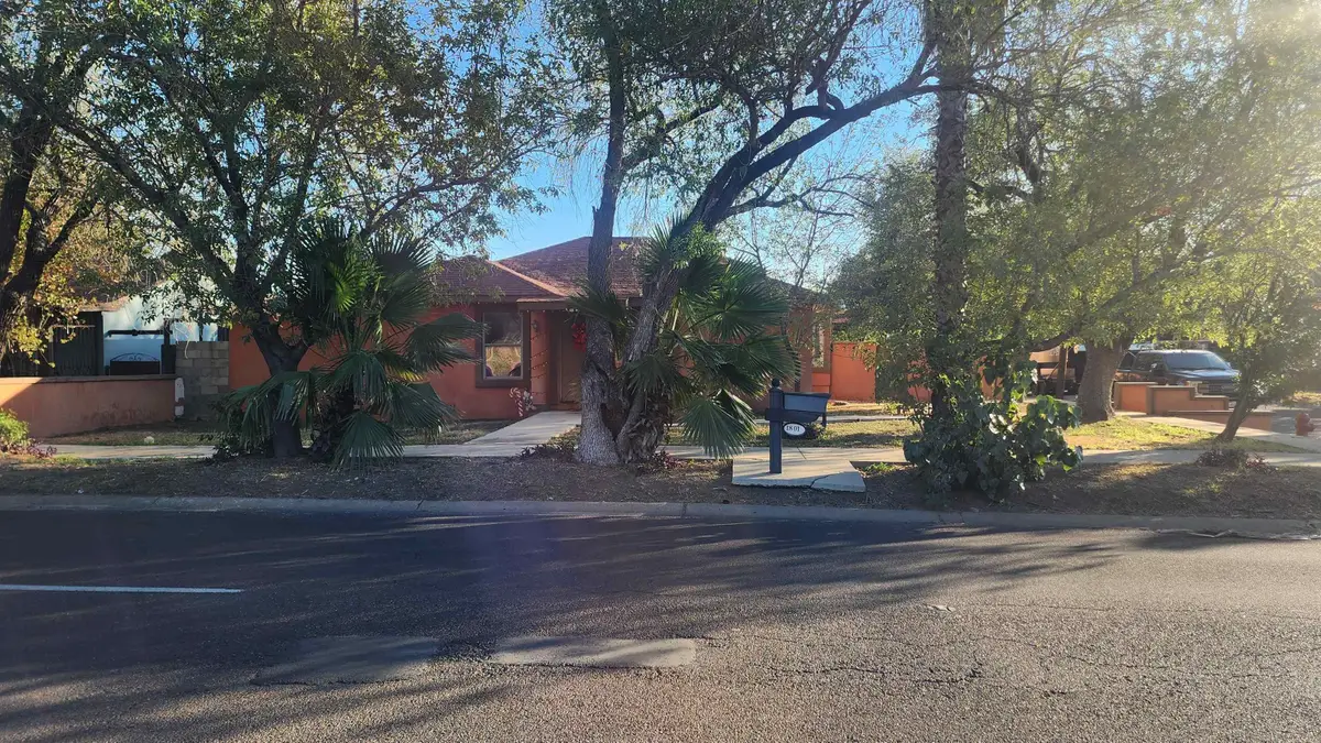 1801 Clark Blvd, Laredo, TX 78043-2320 - #1