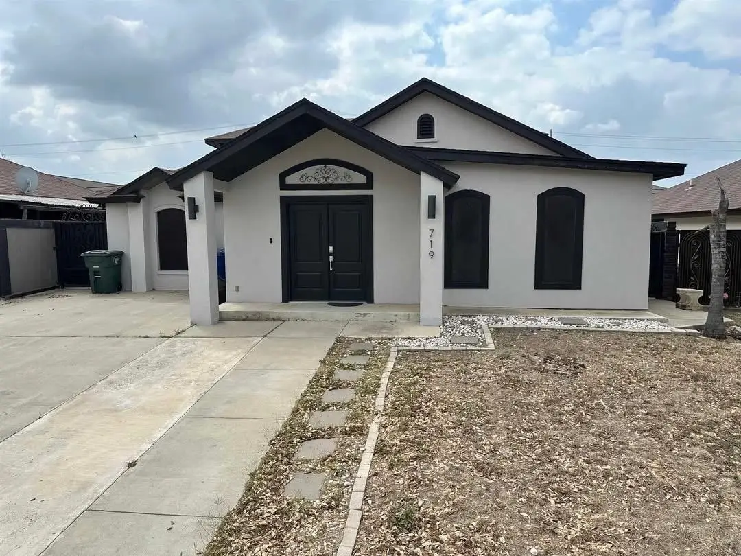 719 Oleander St, Laredo, TX 78046 - #1