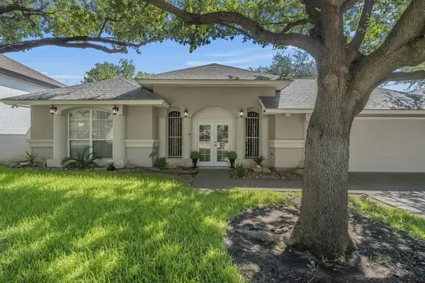 510 Nightingale Bend, Laredo, TX 78045