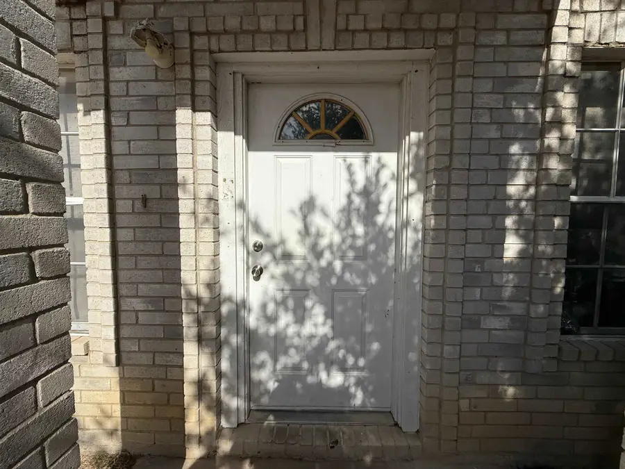 308 Larga Vista Dr, Laredo, TX 78043 - #3