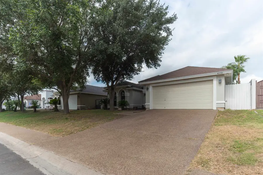 8710 Allegheny St, Laredo, TX 78045 - #2