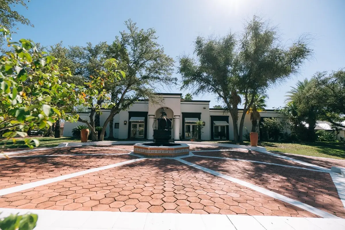 415 Merlin Rd, Laredo, TX 78041 - #1