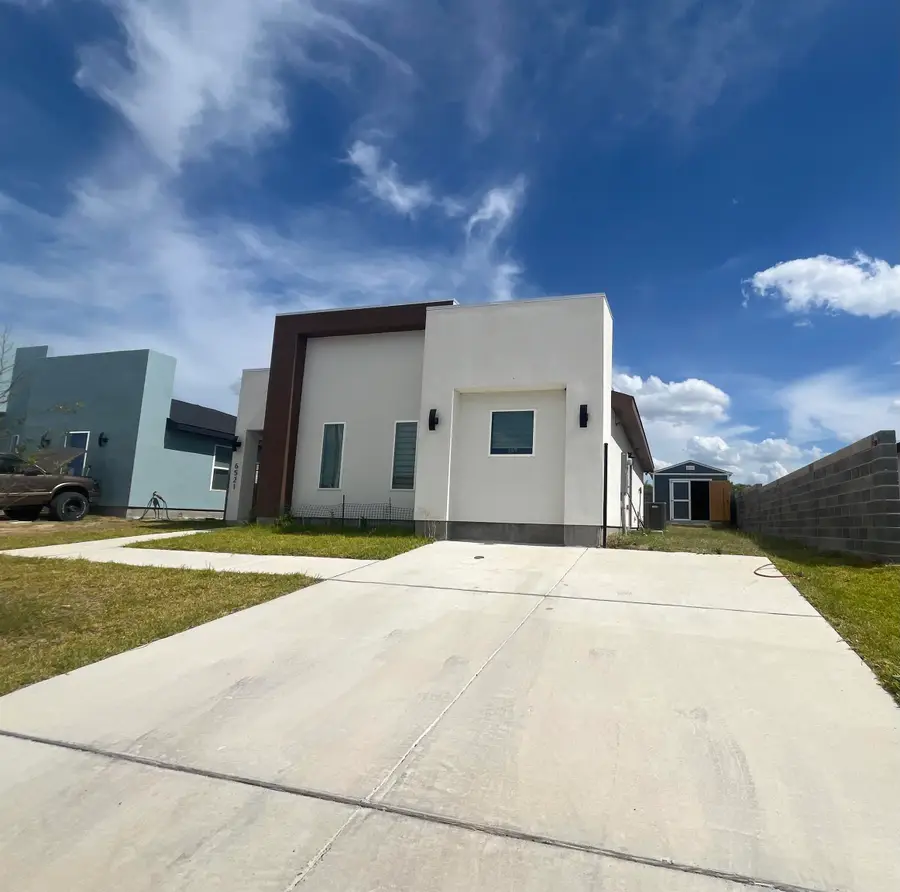 6521 Adenia Loop, Laredo, TX 78043 - #3