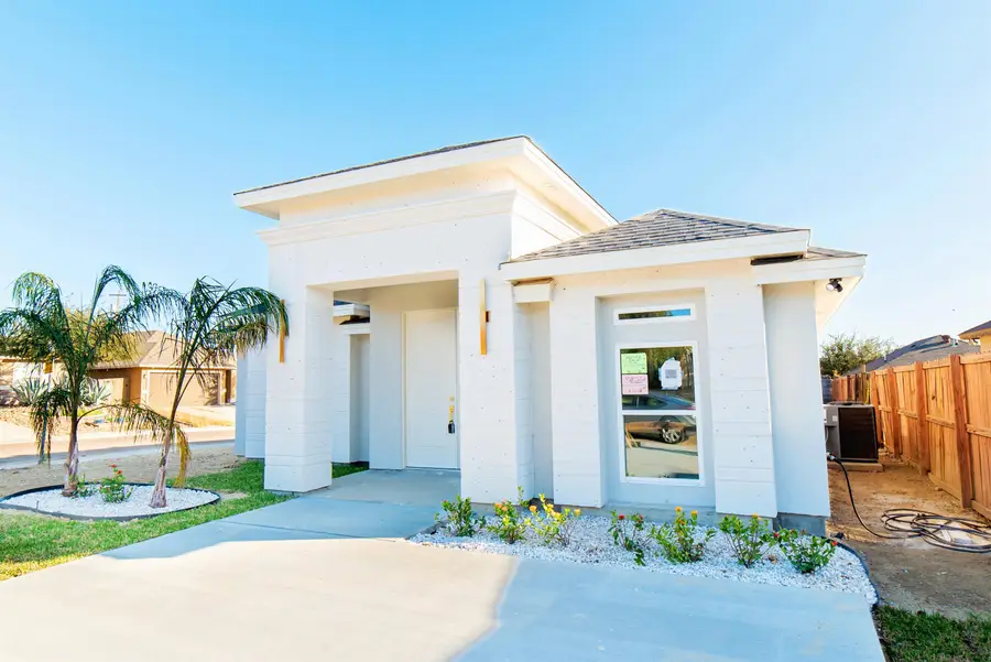 6119 Toribio Dr, Laredo, TX 78046 - #2