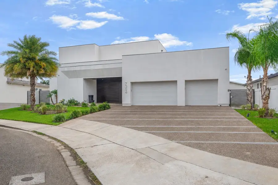 7304 Ezra Pound Dr, Laredo, TX 78041 - #2